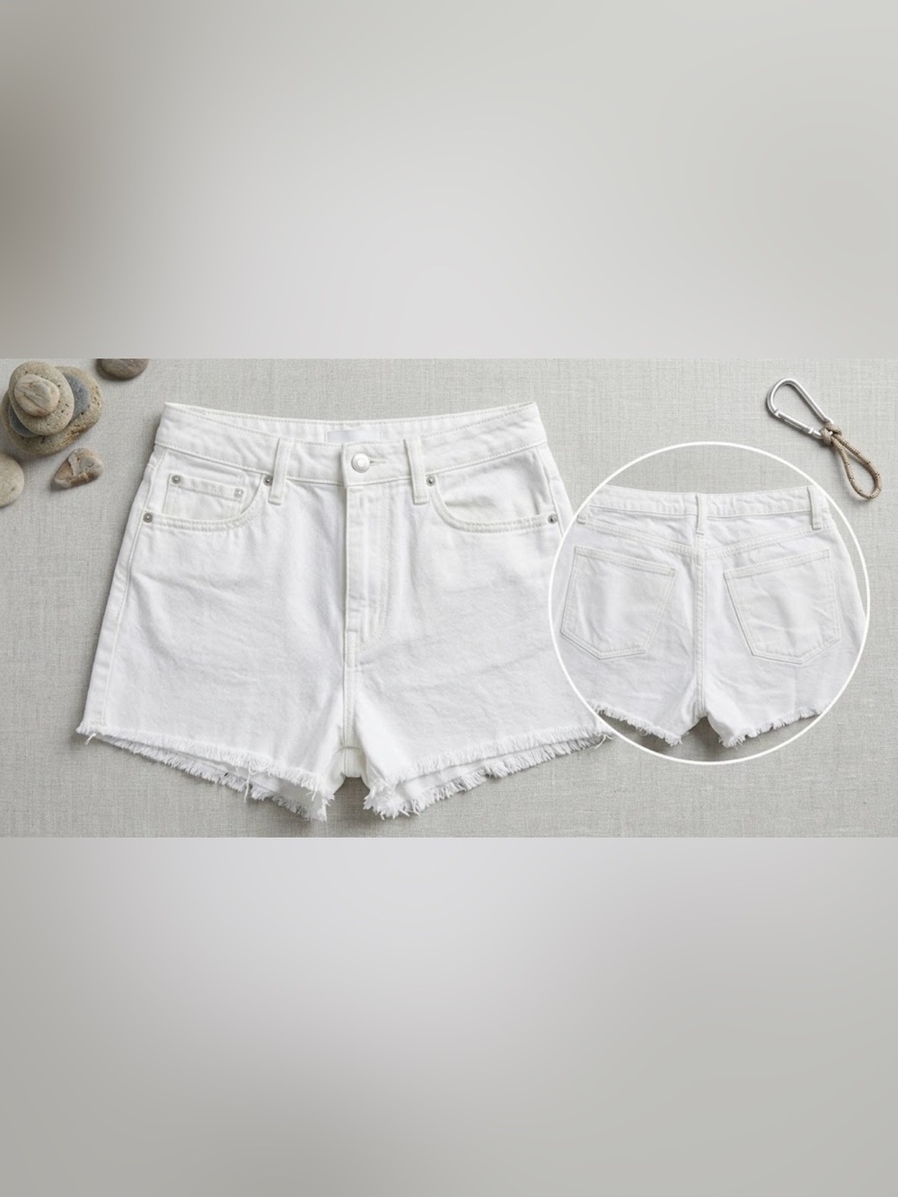 Forever 21 White Frayed Hem High-Rise Denim Shorts